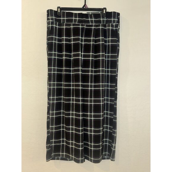 Torrid Wide Leg Studio Crepe High Rise Pant‎ Delilah  Plaid Deep Black 20 Short - Picture 1 of 8